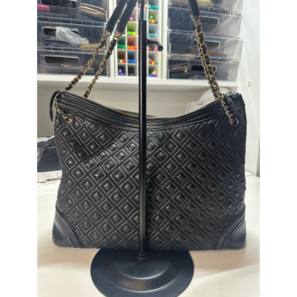Women's Tory Burch Black Quilted Leather Shoulder Bag One Size Gold Chain - Picture 8 of 16